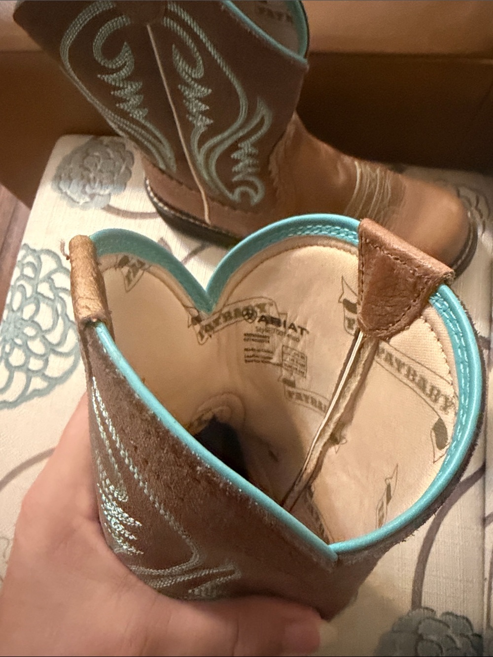 Ariat Fat Baby brown boots with turquoise stitching size 8 - Picture 3 of 4